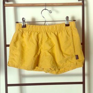 XS Patagonia Women's Barely Baggies Shorts (2.5")